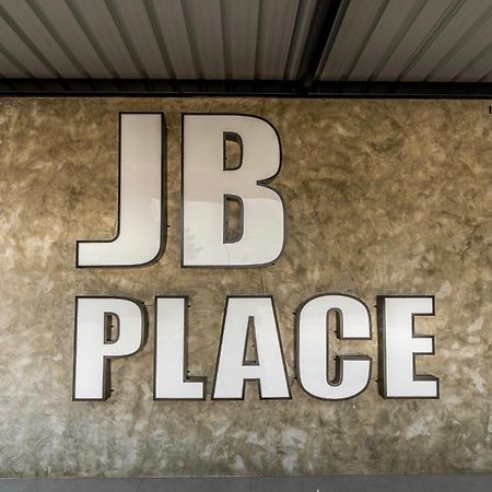 Jb Place Накхонпатхом Экстерьер фото